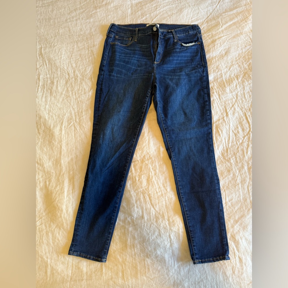 Gap True Skinny Jeans Size 16